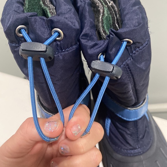 Sorel Winter snow boots black and blue kids size 6  *inspect photos for wear - Picture 16 of 17